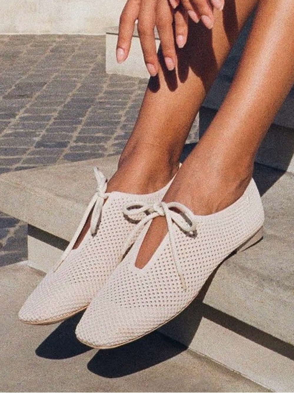 Vivaia cream woven Vanessa square toe flats Women’s sz 39 US 8